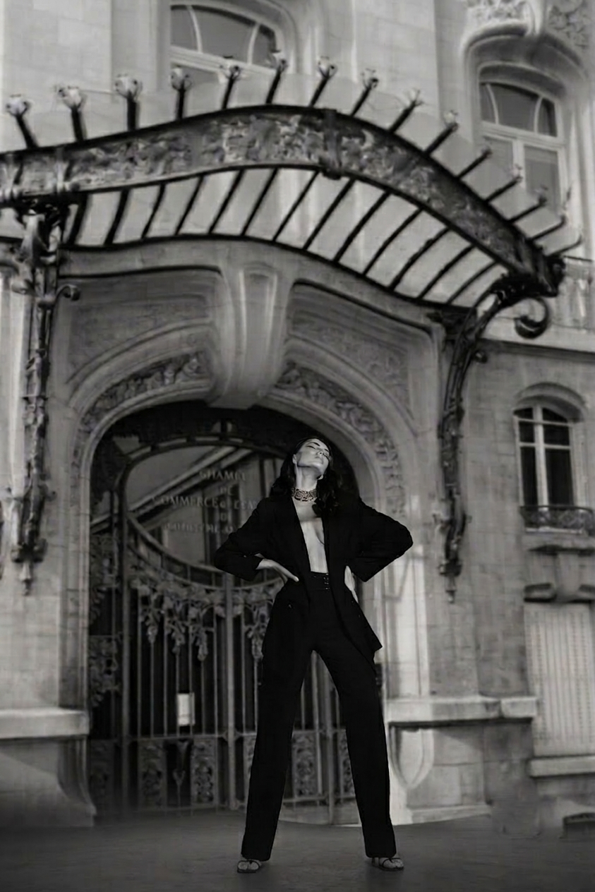 L’Allure en Mouvement : robes & ensembles